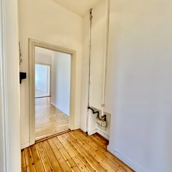 0effe468 b2c1 4c4e a5ae 4cf7aba01bb2 1966641063