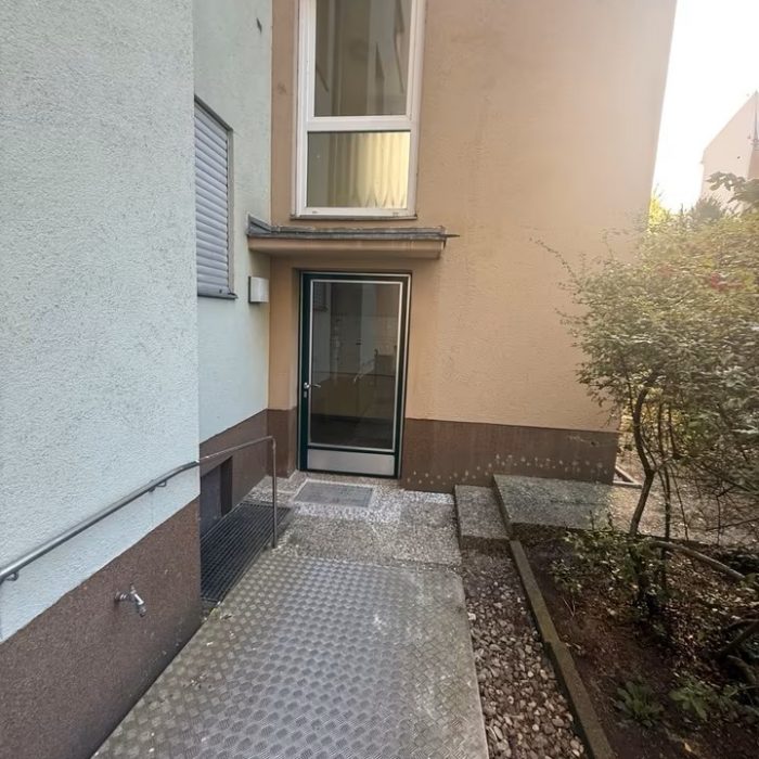 6a70737e 55b0 452b 92a2 022efc9a9784