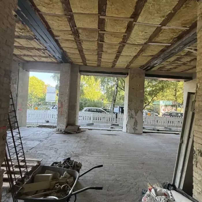 6b935247 ae99 4f95 b276 cca8f3ab75ee 1976045509