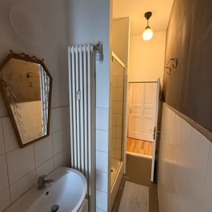 7af3ab75 b1a2 4632 9117 35e67389d875