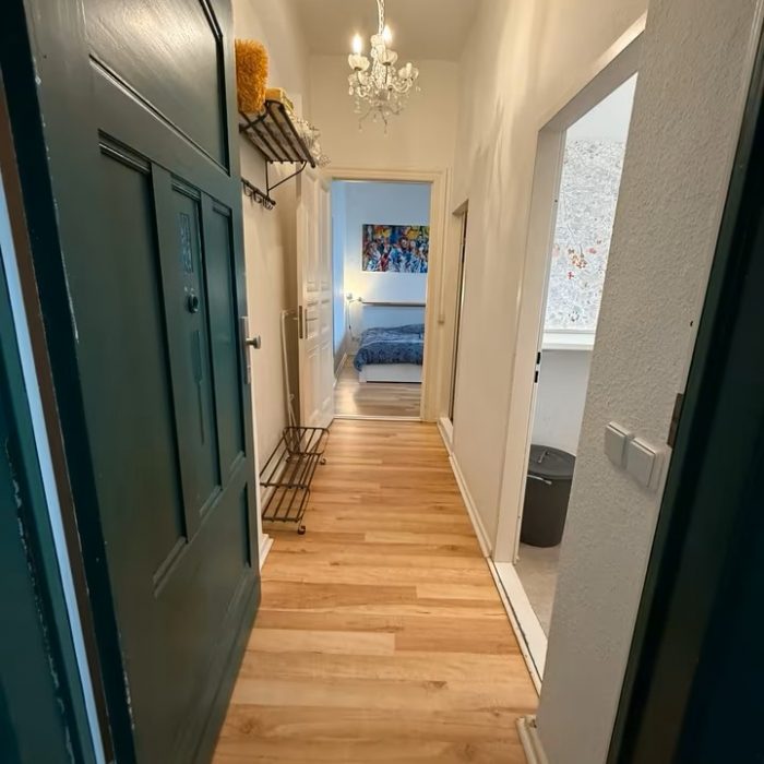 8bbe8972 d985 42c0 99d2 385b7c03e445