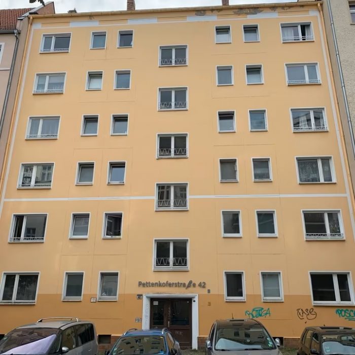 b97fd753 b862 44a4 bec3 0a60b33af175