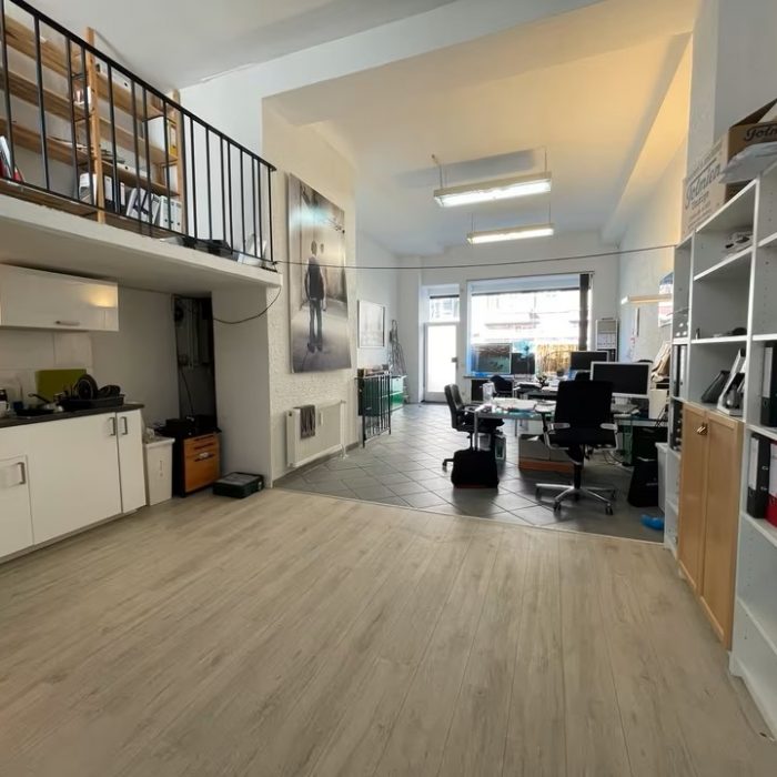 c949aeb8 850a 48da ae8f 474682e4a813