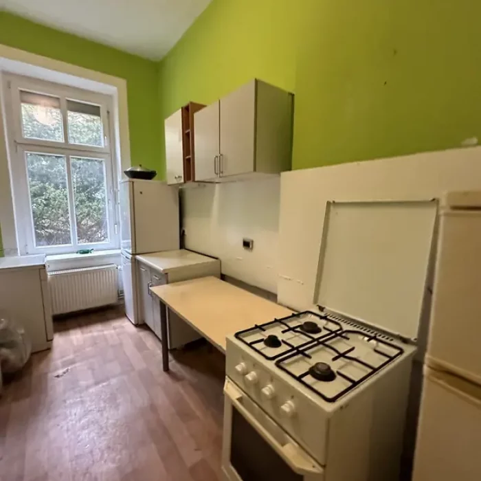 ecefa2c6 07d9 41c9 accc 4e828cf8533f 1967404746