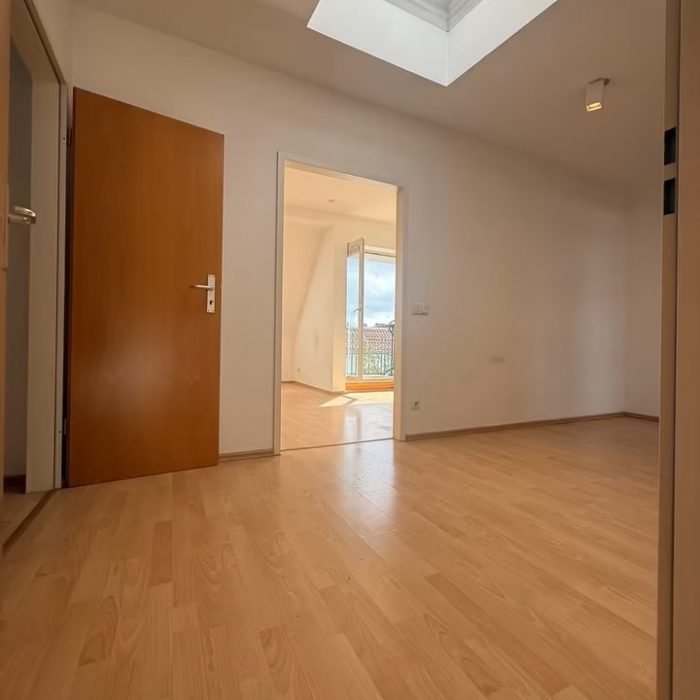 f7dc6099 f706 4f11 833a c8a68c491b69