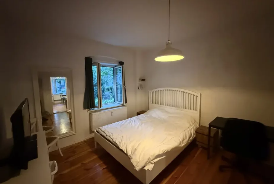 f2b7bb12 99bb 4c89 bfd2 80920a892881 1948789977